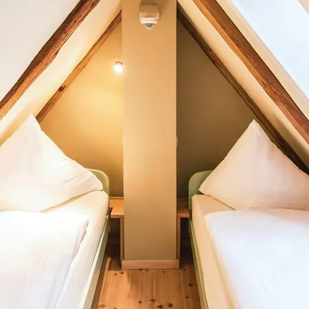 0 Bedroom Holiday In *
